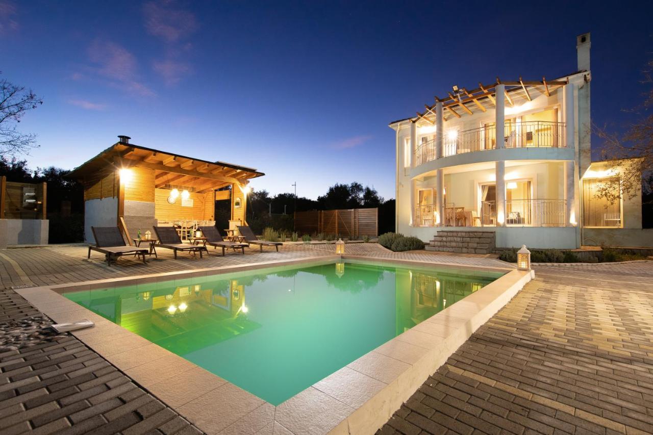 Villa Serenity - Off Grid Villa Poulades ภายนอก รูปภาพ