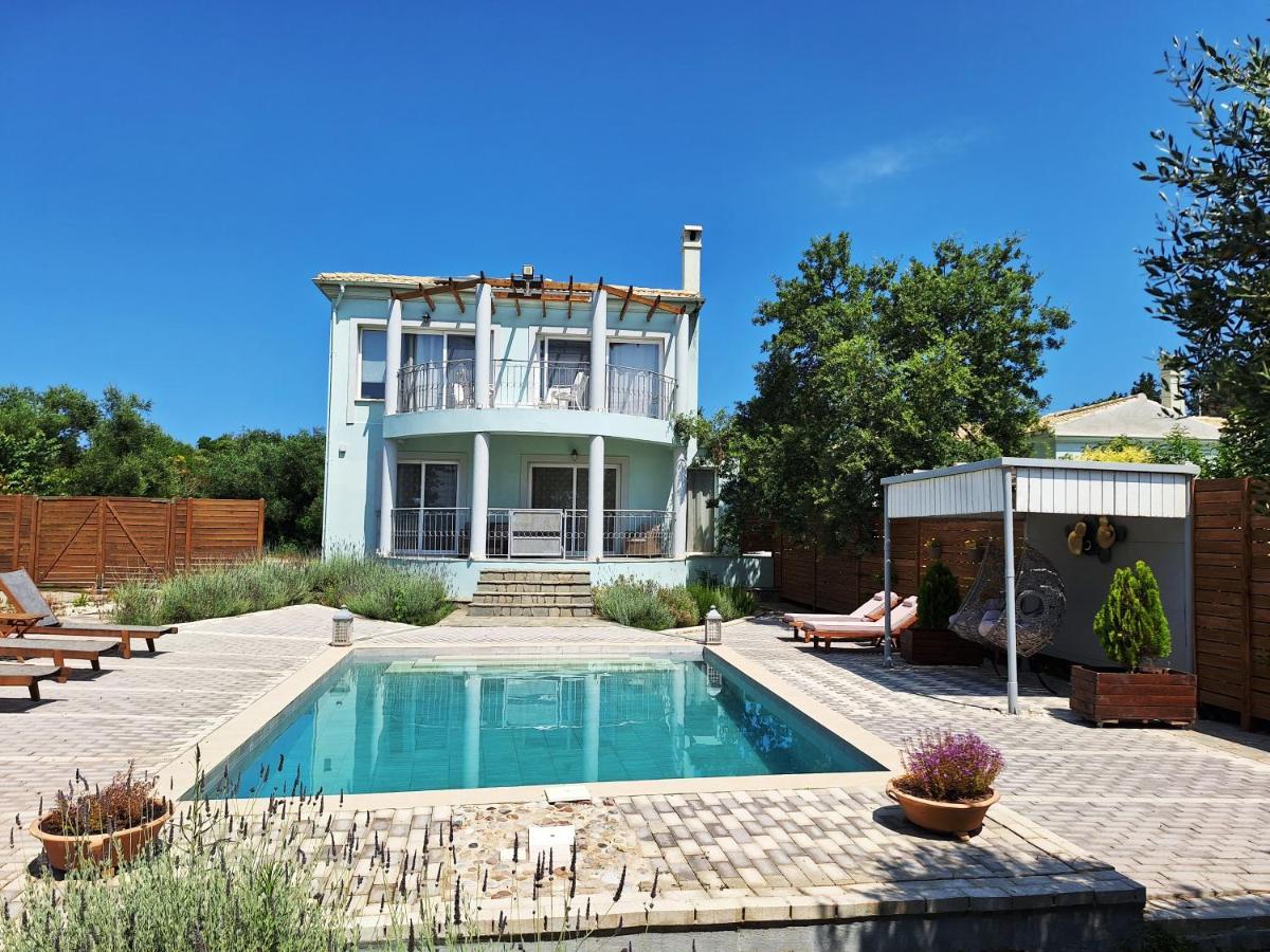 Villa Serenity - Off Grid Villa Poulades ภายนอก รูปภาพ